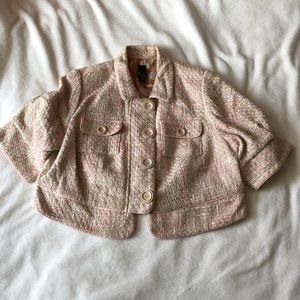 Pink woven short sleeve/cropped jacket.